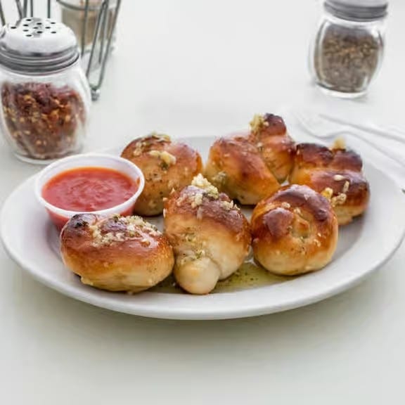 Garlic Knots.
